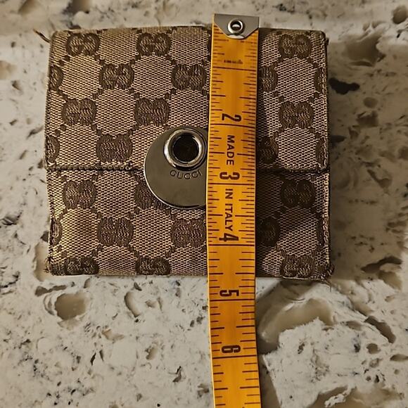Gucci Beige Canvas Bifold Monogram Wallet - Unisex - Picture 13 of 13